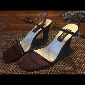 Burgundy-black dressy heels